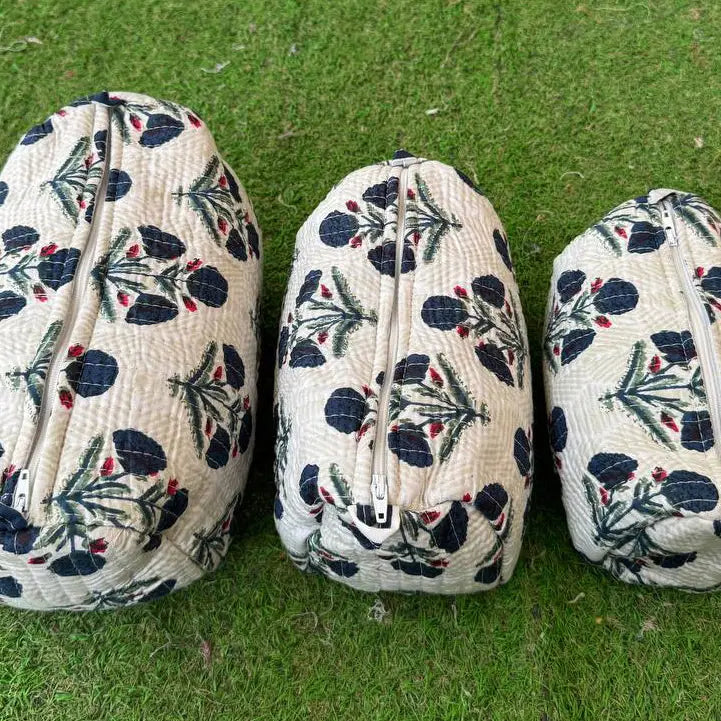 Quilted Cosmetic Bag Set