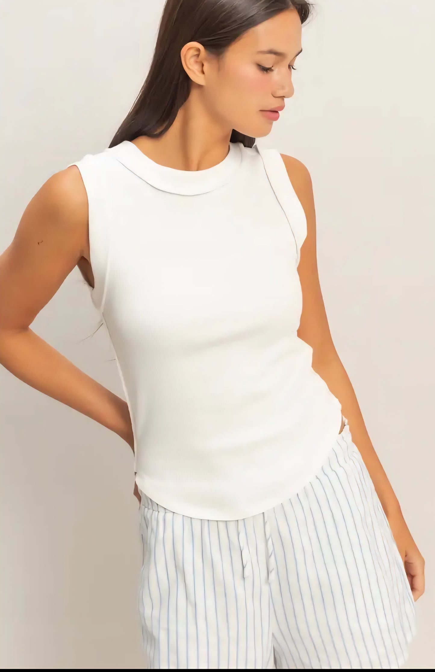 Seam Detail Tank (Off-White)